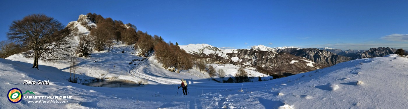 75 Vista panoramica sui monti della Val Taleggio.jpg